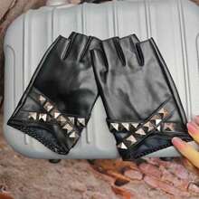 1 paire de gants gothiques à demi-doigts avec rivets, gants en PU mode cosplay cyberpunk sombre et performant