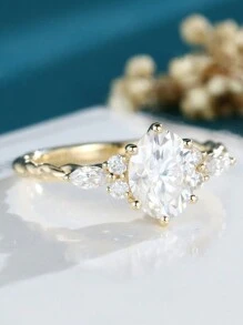 1pc Shiny Halo Engagement Ring, Round Cut Cubic Zirconia Elegant Wedding Ring, Suitable For Women And Girls