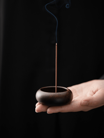 1 件小型简约风格巴华黑檀木迷你香炉多空心线香炉，便携式，适用于家庭、办公室、酒店装饰、纪念品情人节母亲节礼物生日毕业，