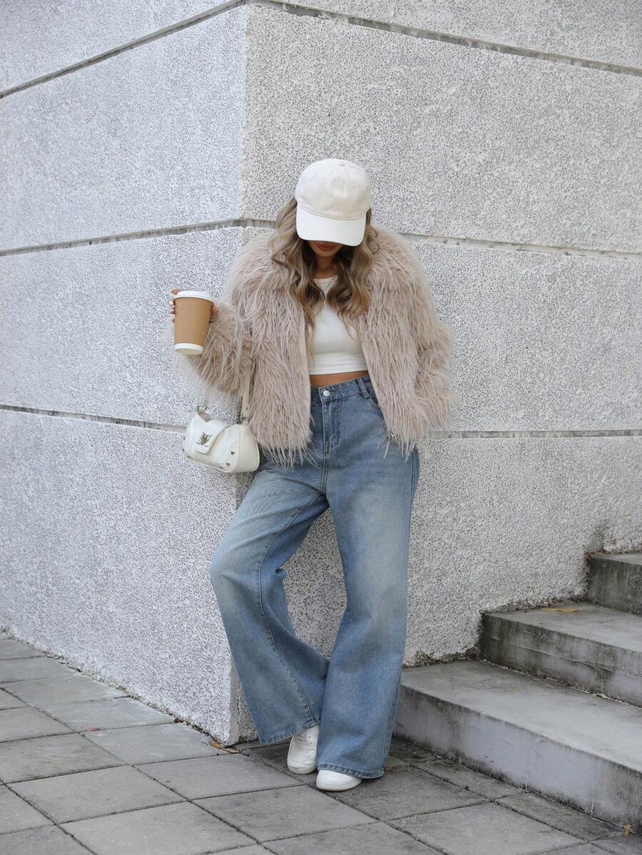 Chaqueta de piel sintética Risissida para otoño/invierno - Mantente abrigado y con estilo con nuestra prenda exterior - Caqui - Ver 1