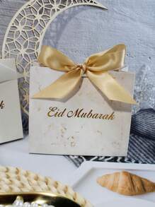 10pcs Elegant Eid Mubarak Mini Gift Boxes Stylish White Favor Boxes With Gold Foil Lettering And Delicate Ribbons. Perfect For Storing Candies, Chocolates, And Small Gifts. Ideal For Eid Celebrations, Festive Occasions, And Thoughtful Surprises. Chic Packaging For Memorable Moments