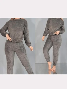 Set de 2 piezas de pijama teddy unitalla dama de moda suavecita se envían al azar colores en s - Multicolor - Ver 4