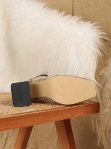 Dép quai ngang gót dày thiết kế mũi vuông thêu thời trang cho nữ - Màu be - Xem 4