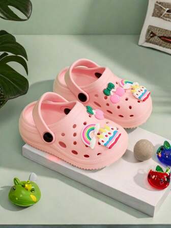 适合女孩的时尚透气木屐，带有可爱的卡通饰物，速干轻便防滑木屐，适合室内室外淋浴海滩泳池，四季皆宜