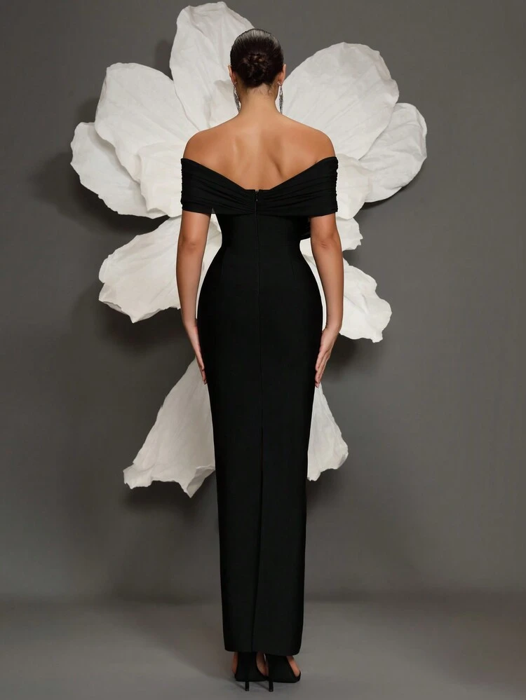 Vestido de punto ajustado con hombros descubiertos y vendaje, estilo europeo sexy, adecuado para reuniones familiares, fiestas, banquetes y bodas elegantes de primavera - Negro - Ver 8