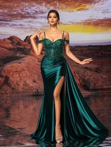 女士深绿色露肩连衣裙，性感美丽，闪亮刺绣串珠，正式晚礼服，婚礼活动礼服，派对礼服，婚礼宾客礼服，舞会礼服