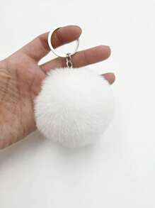 1 pièce Porte-clés boule de fourrure avec décoration de voiture noire créative pour sacs et accessoires de voiture d'utilisation quotidienne, charm de sac à dos pour l'école