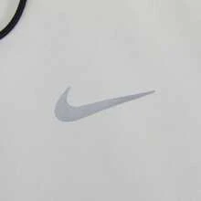 Nike 女士纯色长袖简约运动连帽夹克，休闲日常穿着 - 白色 - 查看 5
