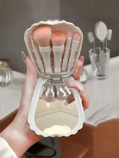 Set de 5 piezas con espejo, 1 set de brochas de maquillaje con diseño de concha blanca, con espejo, set de brochas de maquillaje portátil mini, set de brochas de maquillaje portátil con espejo, set de brochas de maquillaje en caja, multiusos para pintura, rubor en polvo con estuche con espejo, set de brochas, kit de brochas de maquillaje, set de maquillaje completo, set de brochas de maquillaje, kit de maquillaje completo, kit de brochas, set de brochas de maquillaje, set de regalo de maquillaje, brochas de maquillaje profesionales, set de maquillaje completo