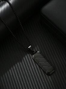 1 件时尚不锈钢矩形氧化轮胎纹理男士项链，适合日常佩戴