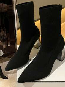 2024 Jesień/Zima Kobiety Szpiczaste Noski Gruby Obcas Elastyczna Dzianina Buty Do Połowy Łydki, Elastyczne Skarpetki Buty, Proste i Wszechstronne, Sztuczna Tkanina