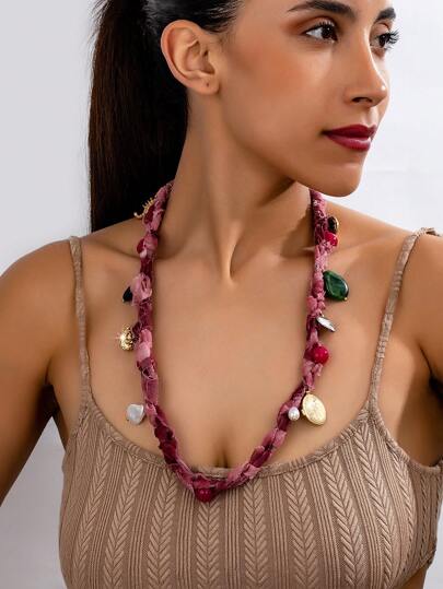 Collana da donna alla moda, versatile e personalizzata