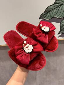 Women's Christmas Wine Red Shoes With Cute Red Bow, Fluffy Indoor Plush Slippers For Autumn/Winter, Comfortable Slip-On Soft Sole Elegant Santa Claus Cartoon Toe-Exposed Open Toe House Slippers