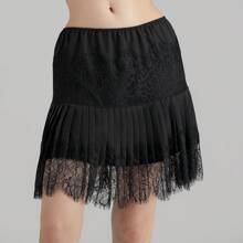 Women Floral Lace Mini Skirt Y2K Summer Lace Slip Skirt Pleated Ruffle Tiered Short Skirts Underskirt - màu đen - Xem 2