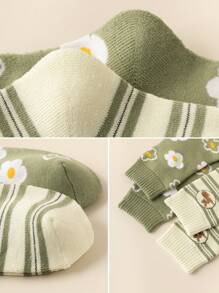 5 Pairs Women's Warm Thickened Plush Lined Socks With Floral, Deer, Striped Patterns, Comfortable For Sports, Home, Casual, Commute In Autumn/Winter