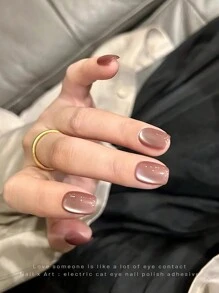 MISS SHAKA Internet Celebrity Hit Product Lanyue River Red Cat Eye Gel 2024 New Style Show White With Blue Glass Beads Cat Eye Gel Nail Polish Small Set Nail Salon Special Valentine's Day Valentines Nails - 彩色 - 查看 4