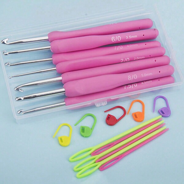 EDCUEBE7 1/25pcs Solid Aluminum Crochet Hooks With Soft Pink Handles, Metal Knitting Hooks With Stitch Markers, TPR Silicone Soft Ergonomic Crochet Needles, Suitable For Arthritis Beginners As Gifts (Random Color For Crochet Hooks, Sewing Needles, Stitch Markers)