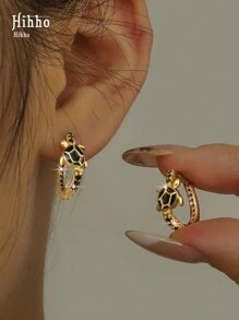 Hihho 1 对可爱海龟耳钉，时尚黑色锆石耳环珠宝礼物，适合女孩、婚礼和订婚配饰 - 金黃色 - 查看 2