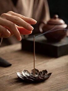 1 Stück, Lotus Räucherstäbchenhalter, Räucherbasis, Aromaascheauffangschale, Messing Räucherstäbchenhalter mit 6 Löchern und abnehmbarer Aschenbecher für Büro, Zuhause, Schlafzimmer, Yoga Raum und Teeraum. Rama Dekoration Rama