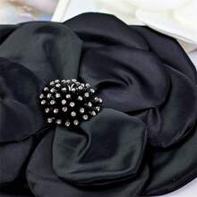 Handmade Beaded Luxurious Large Flower Brooch, Elegant Fashionable French Hair Clip Accessories Valentines Dress Accessories Pin For Clothes Bag Charm School