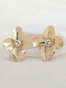 1 Cặp khuyên tai kim loại hình hoa Cubic Zirconia thanh lịch, phong cách sáng bóng và ngọt ngào để đeo hàng ngày - Bông tai kim loại hình hoa bốn cánh chải xước - Xem 2