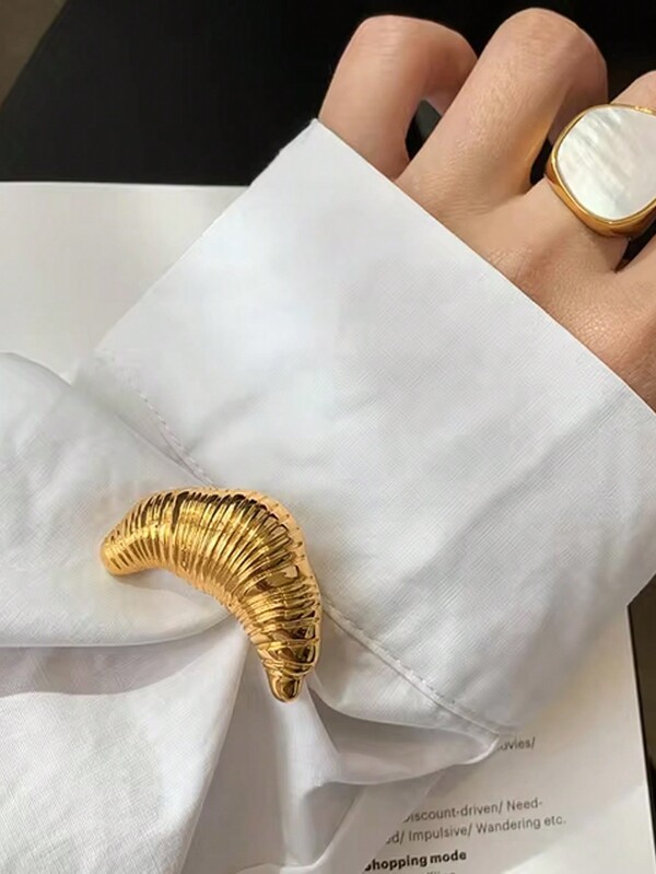 Croissant Brooch For Women Men Party Banquet Jewelry Vintage Collar Pin Cuff Lapel Pin