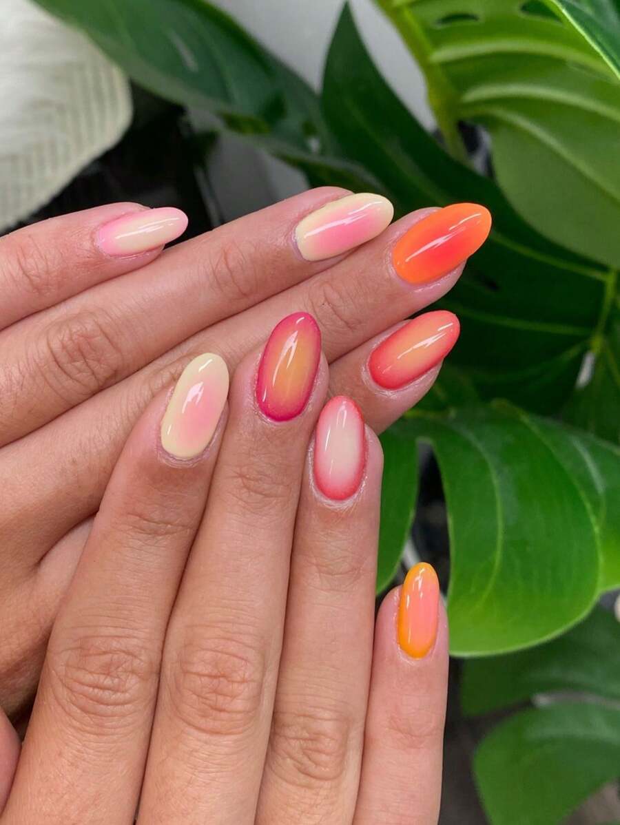 24 piezas de parches de uñas con forma ovalada, pegatinas de uñas con temática de colores de verano para vacaciones, estilo de verano único y relajado que incluye 1 pieza de gel de gelatina y 1 pieza de lima de uñas Uñas postizas