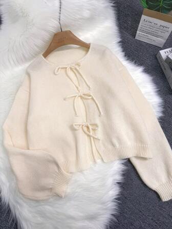 Enfärgad slips främre långärmad koftatröja - minimalistisk, kontorskläder, vintage, enkel, fransk stil, för kvinnor.