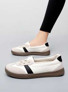 女士舒适轻便透气休闲鞋