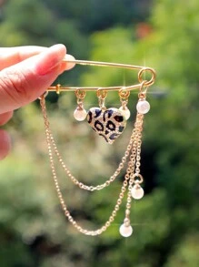 1pc Fashionable Cubic Zirconia Leopard Print Brooch, 1pc Shiny Copper Inlaid Zirconia Heart-Shaped Pendant, 1pc Exaggerated Leopard Heart-Shaped Pendant, 1pc Pearl Chain Brooch. Fashionable Street Decoration Pendant & Brooch, Can Be Decorated On Clothes, Pants, Shoes Or Bags, Fashionable Accessory, Ideal Gift For Friends. Valentines,Mom,Mother,Mother's Day,Gift