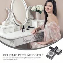 1pc/2pcs 15ML Retro Printed Perfume Refill Bottle, Portable Travel Perfume Spray Atomizer, Liquid Spray Bottle - Multicolor - View 7