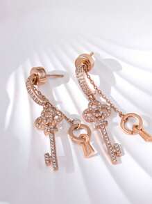 Folli Follie 鑰匙圈吊墜耳環 鍍玫瑰金白色氧化鋯水晶鑰匙吊墜鑰匙吊墜耳環 女士首飾 聖誕禮物 節日禮物 - 玫瑰金 - 查看 3