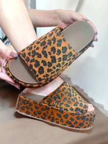 Platform Sandal - SUPER