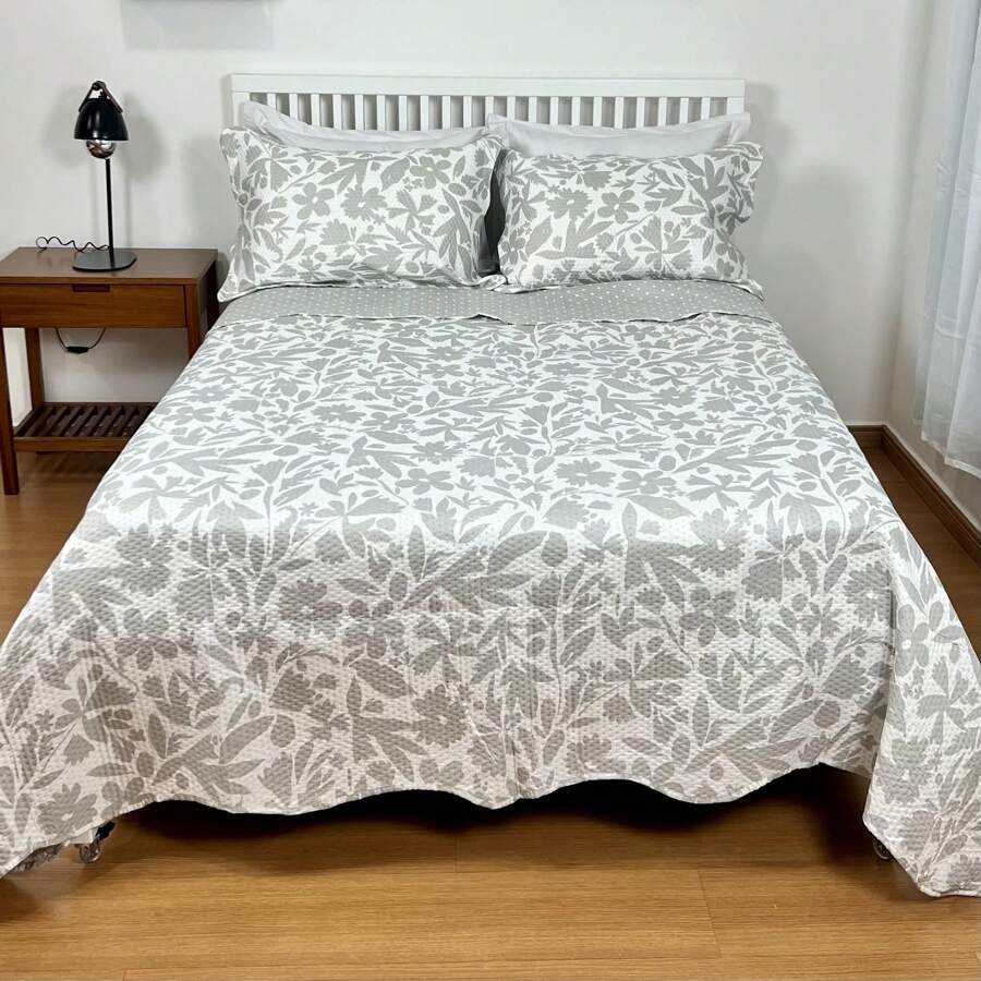 Boutis Ultrasonic Double-Sided 3-Piece Bedspread Kit With Pillowcase - Manhattan - View 1