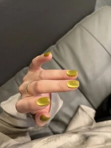 MISS SHAKA Internet Celebrity Hit Product Lanyue River Red Cat Eye Gel 2024 New Style Show White With Blue Glass Beads Cat Eye Gel Nail Polish Small Set Nail Salon Special Valentine's Day Valentines Nails - 彩色 - 查看 6