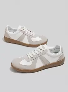 Alan Vincent 【德国训练师系列】2025新款女士休闲鞋平底运动鞋米色女士鞋日常搭配乐福鞋舒适时尚派对鞋