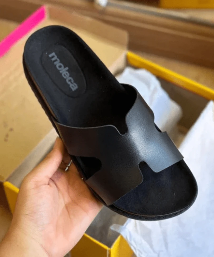 Moleca Women's Papete Sandal With Tractor Sole - Moleca H-Strap - 黑色 - Moleca H 型錶帶 - 查看 1