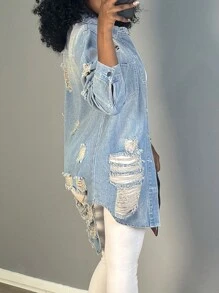 Women's Denim Jacket - Button-Up, Distressed Design With Pockets, Long Sleeves, Stylish Shirt Collar Mid-Length Outerwear, Perfect For Casual Daily Wear & Versatile Fashion - 淺色水洗藍 - 查看 2
