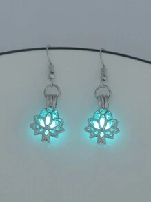 1 对时尚创意优雅镂空莲花蓝绿色/天蓝色/黄绿色夜光吊坠耳环女士款（本产品需光照一定时间才能在黑暗中发光） - 銀色 - 查看 13