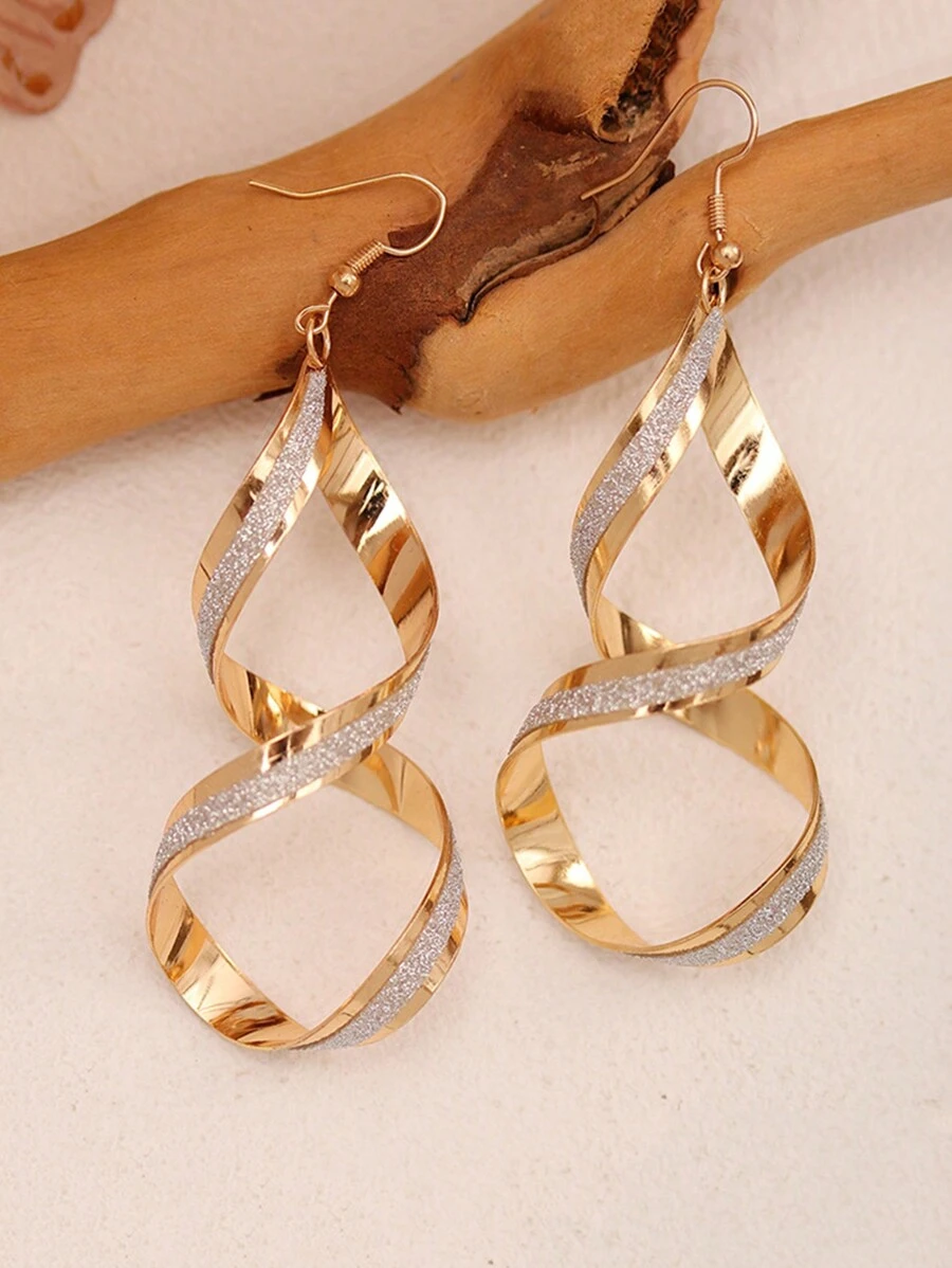 1 Pair Exaggerated Vintage Twisted Textured Hoop Earrings - Gold - View 1