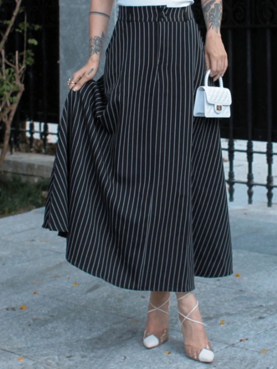 Women's Long Skirt - 黑色條紋 - 查看 1