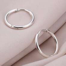 1 paire de petites boucles d'oreilles rondes argent de 2 mm d'épaisseur, en acier inoxydable anti-allergique, boucle d'oreille gothique - Argent - Voir 3