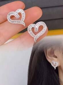 1 Pair Romantic Cubic Zirconia Heart Stud Earrings, Suitable For Women, Can Be Worn For Weddings, Engagements, Anniversaries, Parties, Valentine's Day And Other Occasions - 1# - View 4