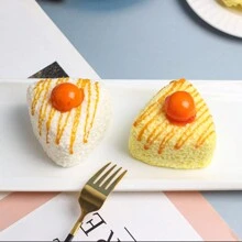 1 件仿真软蛋寿司饭团面包模具，减压挤压玩具，面包店展示装饰