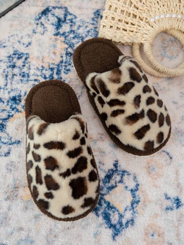 Women's Cow Print House Slippers, Warm Indoor Outdoor Leopard Slippers With Cute Cow Element, Round Toe Design Suitable For Kids And Young Women, Warm And Comfortable, Can Be Worn In Room, Living Room, Garden
