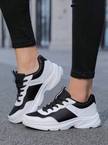女士轻便皮革休闲运动鞋，系带低帮运动鞋，适合户外活动 - 黑與白 - 查看 5