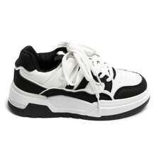 Fashionable Versatile Casual Thick Sole Sneakers - Black - View 2