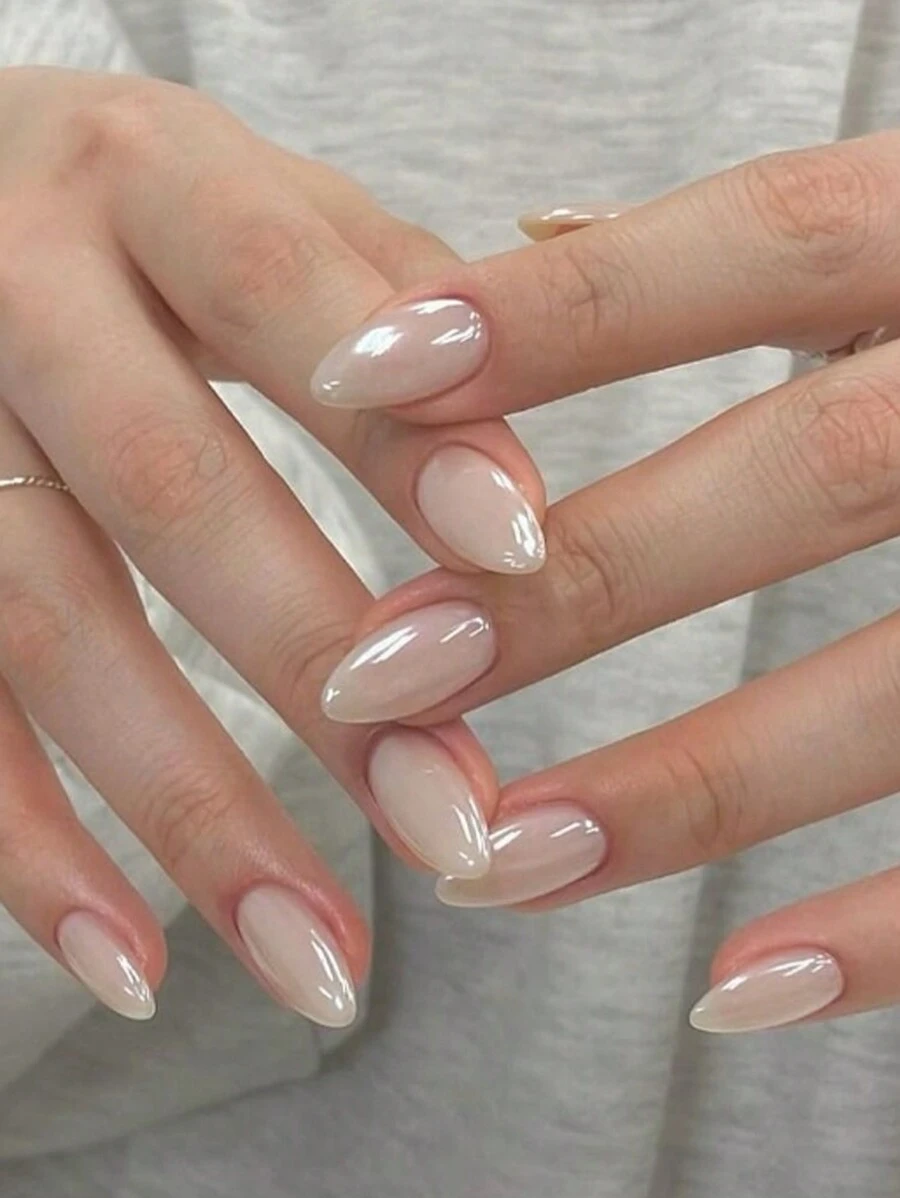 24Pcs Oval Short Metallic Faux Pearl White Aurora Nail Stickers, Suitable For Girls/Women Party, Holiday, Gift, Daily Wear, Comes With 1Pc Double-Sided Tape And 1Pc Nail File Press On Nails Nail Supplies Nails