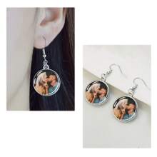 1 par de aretes personalizados, accesorio de joyería para mujer con gancho circular decorativo y foto personalizada. Plateado, elegante, colorido, vintage, sencillo, unisex, casual, lindo, personalizado, único, regalo ideal para él, ella, novio, novia, papá, mamá, familia, amigos, para aniversarios, cumpleaños, graduación, fiesta