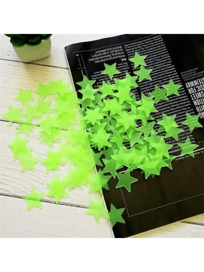 Conjunto 100 Adesivos Brilhante Brilha no Escuro Adesivo de Estrela Decoração Quarto Teto infantil Colorido 3cm